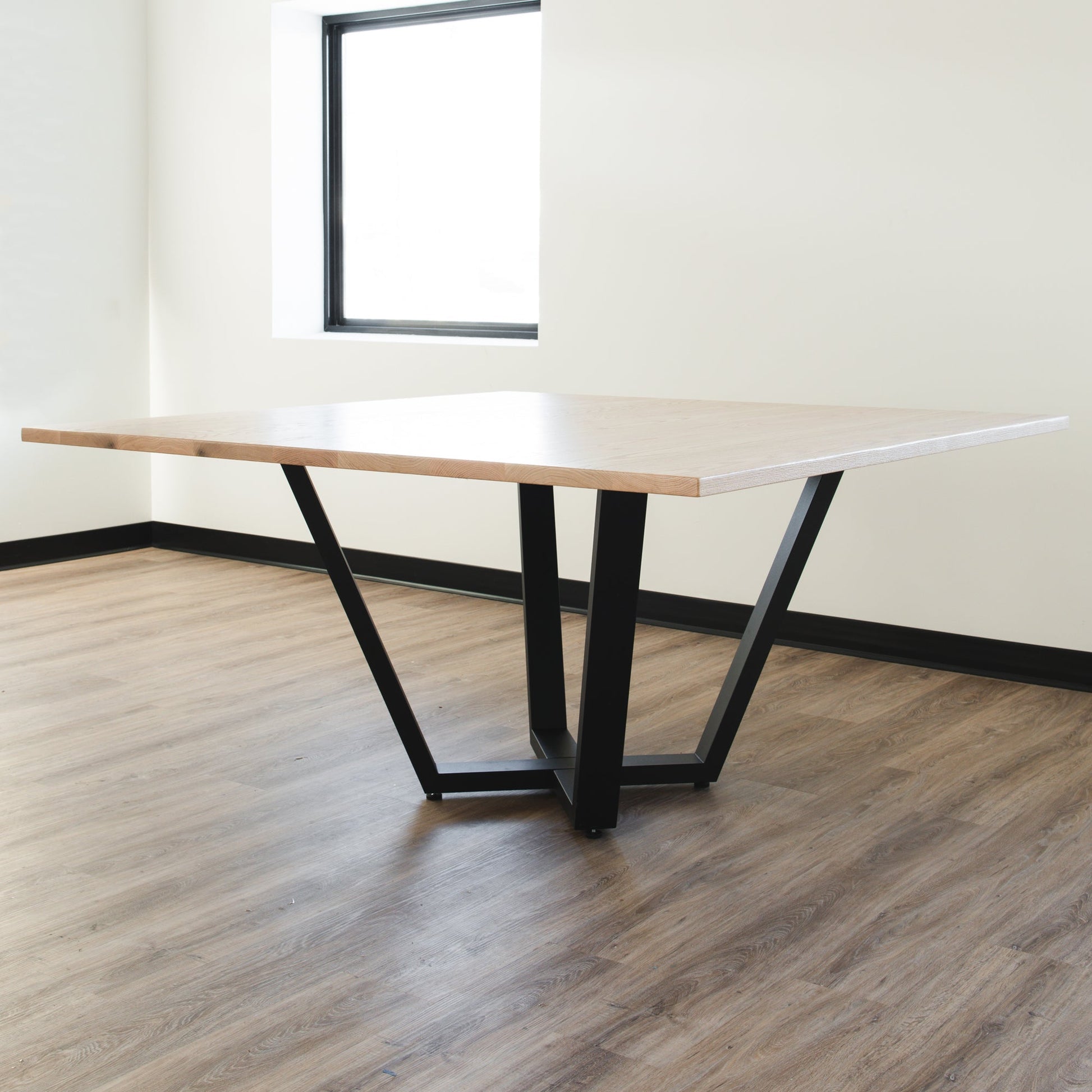 The Monroe Table - FargoWoodworks